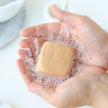 Görseli Galeri görüntüleyiciye yükleyin, Mild Cilt Temizleme Barı, Sabun İçermez, Nazik Cilt Temizliği, Çift Aşamalı Temizlik, Doğal, Vegan, Atıksız