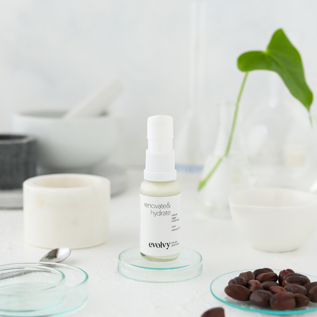 Renovate & Hydrate: Ödüllü Bariyer Güçlendirici Su Bazlı Nemlendirici Krem, Roza Dostu, %100Doğal& Temiz İçerik