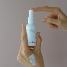 Görseli Galeri görüntüleyiciye yükleyin, Protect &amp; Care SPF 50+ – Hassas ve Çabuk Kızaran Ciltler İçin Nemlendirici Etkili Güneş Koruyucu, Rozalı  Doğal ve Vegan
