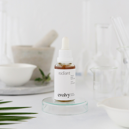 Güneş Lekesi ve Ton Eşitsizliğine Karşı 6 Adımlı Aydınlatıcı Bakım, Roza Dostu, Doğal & Temiz İçerik