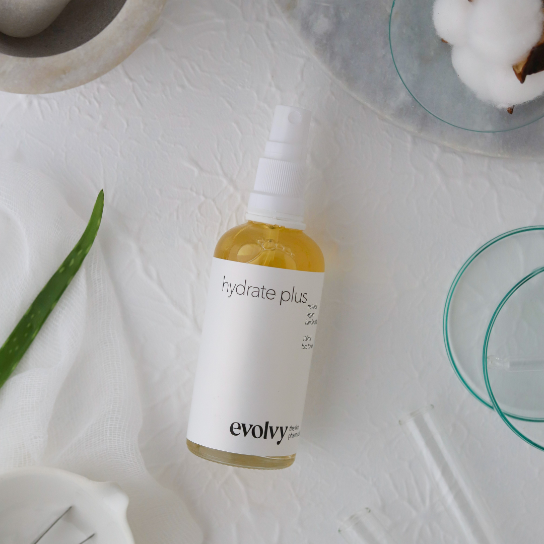 Güneş Lekesi ve Ton Eşitsizliğine Karşı 6 Adımlı Aydınlatıcı Bakım, Roza Dostu, Doğal & Temiz İçerik