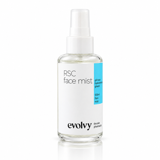 RSC Face Mist: Hyaluronik Asitli Yatıştırıcı Gül Suyu Spreyi, Roza Dostu, Doğal & Temiz İçerik