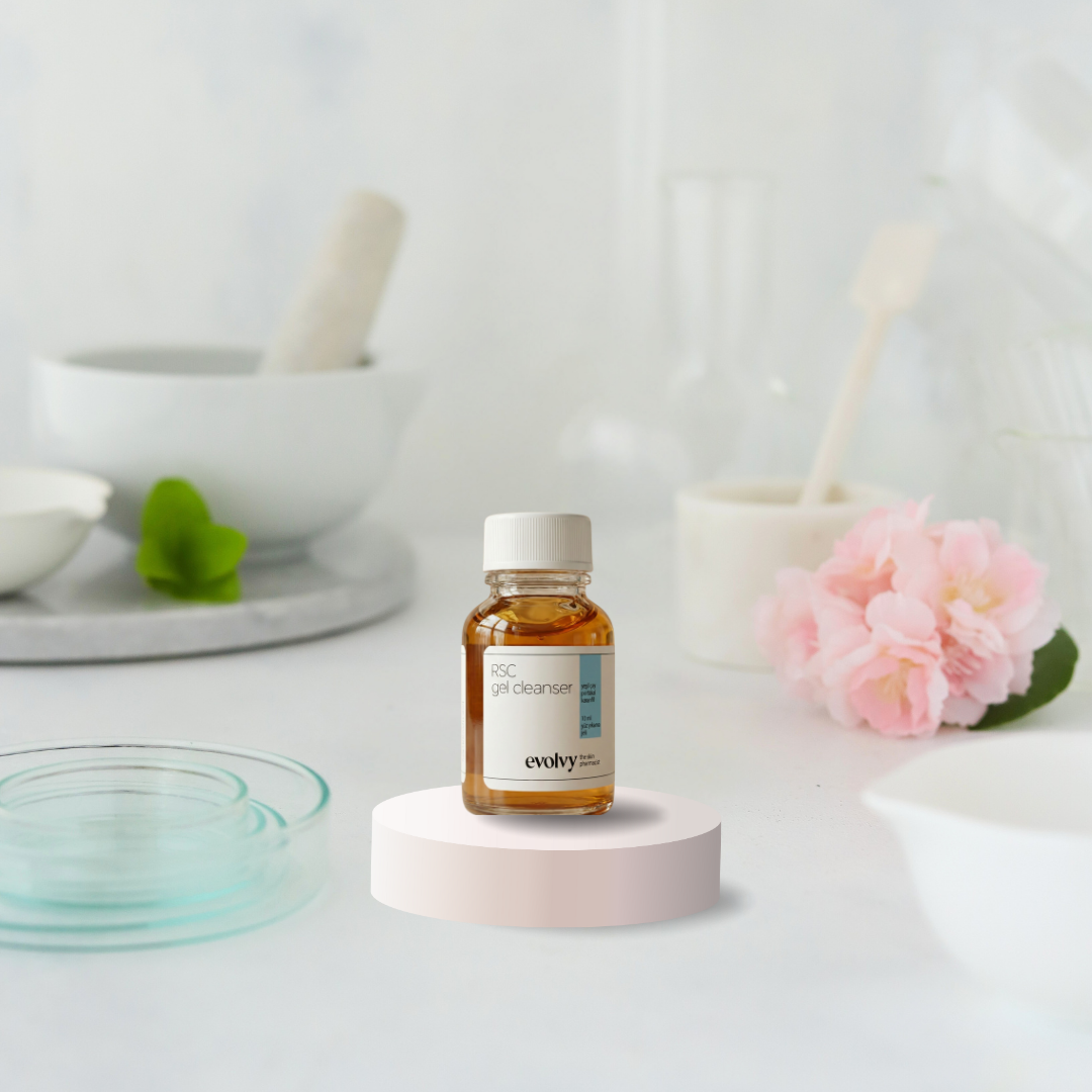 RSC Gel Cleanser- DENEME BOYU- 10ml -Hassas, Karma ve Yağlı Ciltler İçin Sülfatsız Temizleme Jeli, Roza Dostu, Doğal & Temiz İçerik
