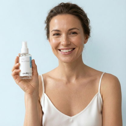 RSC Face Mist: Hyaluronik Asitli Yatıştırıcı Gül Suyu Spreyi, Roza Dostu, Doğal & Temiz İçerik