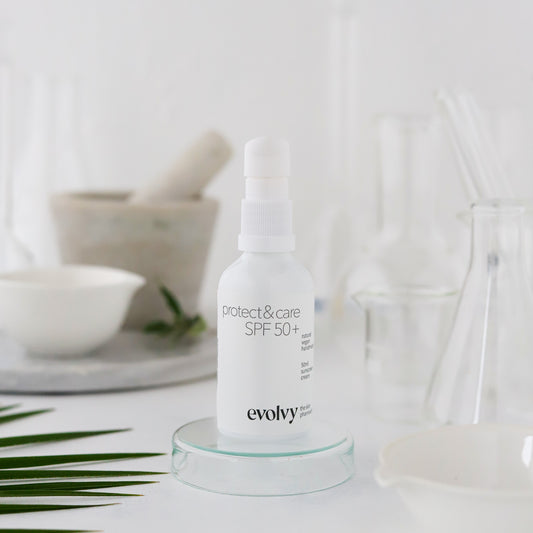 Protect & Care SPF 50+: Leke Karşıtı & Nemlendirici Güneş Koruyucu, Roza Dostu, Doğal & Temiz İçerik