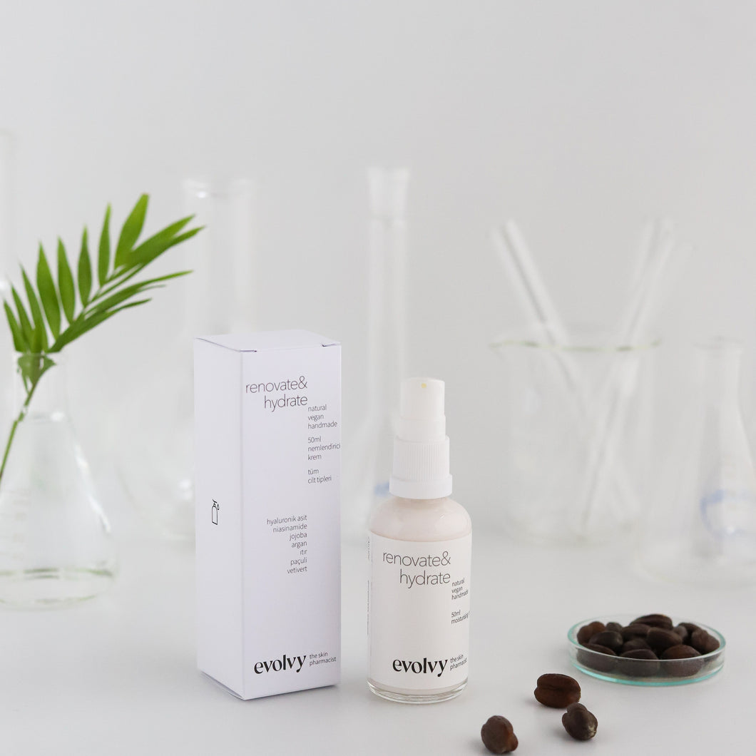 Renovate & Hydrate Doğal Nemlendirici Yüz Kremi