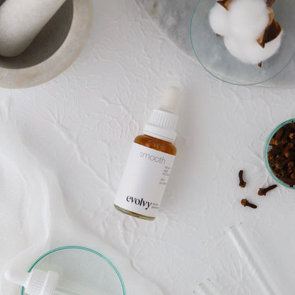 Smooth: Siyah Nokta ve Gözenek Karşıtı Arındırıcı BHA Serum, Roza Dostu, %100 Doğal & Temiz İçerik