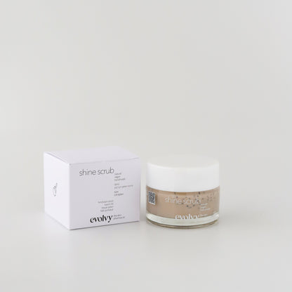 Shine Scrub: Işıltı Veren Nazik Arındırıcı & Nemlendirici Peeling, Roza Dostu, Doğal & Temiz İçerik